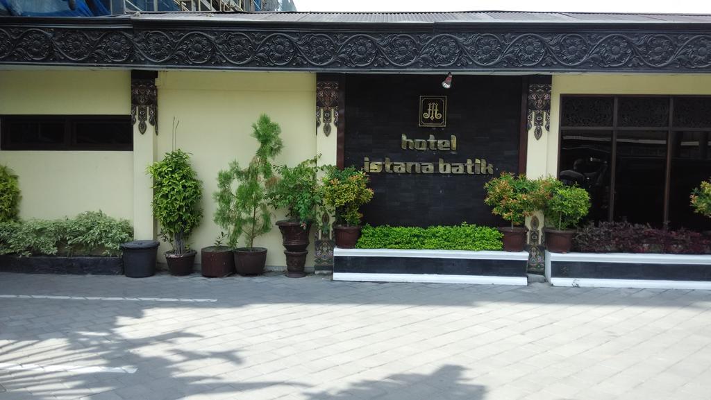 Istana Batik Ratna Ξενοδοχείο Γιογκιακάρτα Εξωτερικό φωτογραφία
