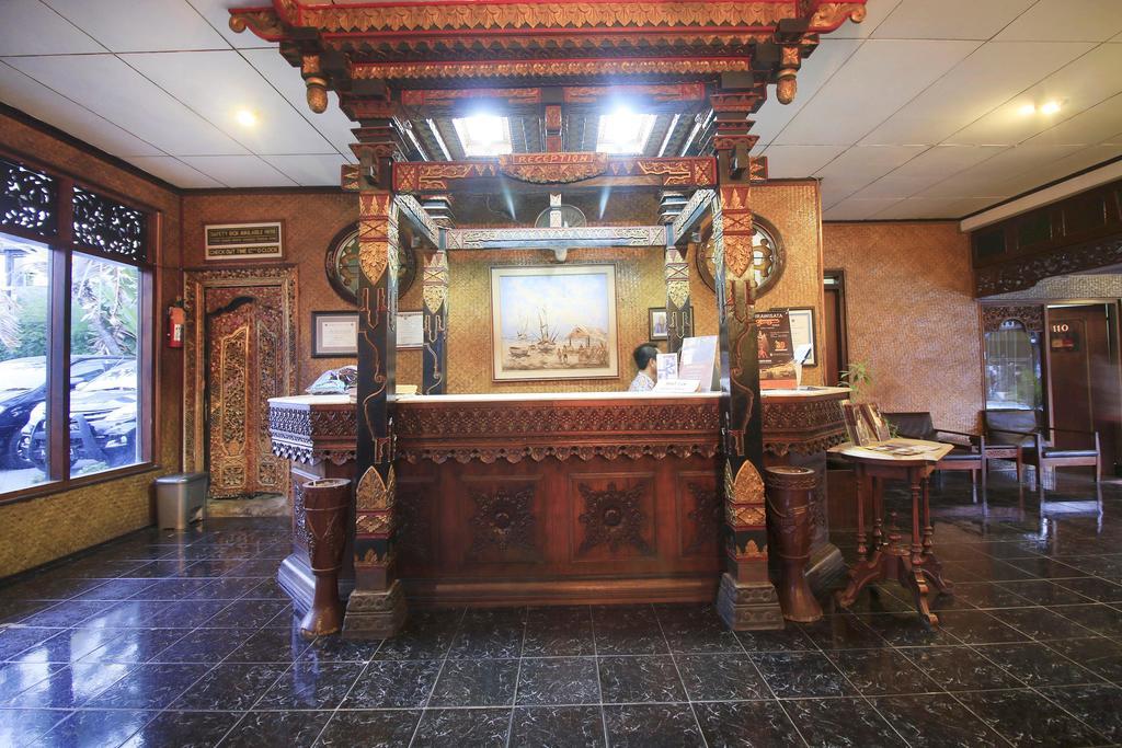 Istana Batik Ratna Ξενοδοχείο Γιογκιακάρτα Εξωτερικό φωτογραφία